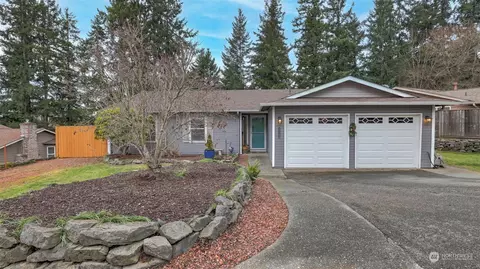 17115 136th Pl SE, Renton, WA 98058