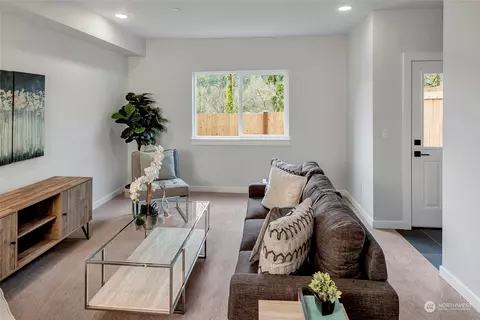 Living - 8919 NE 173rd Pl #D, Bothell, WA 98011 photo 6 of 6