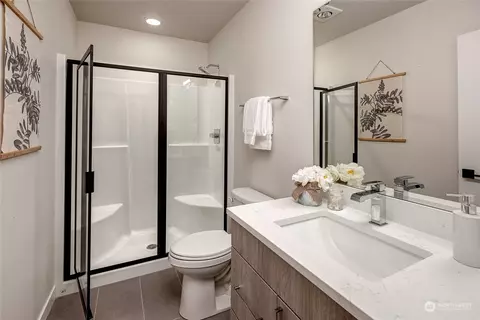 Bath - 8919 NE 173rd Pl #D, Bothell, WA 98011 photo 5 of 5