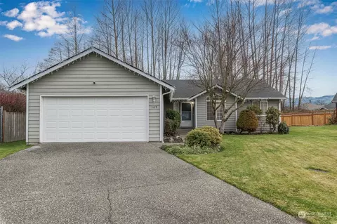 309 Coates Ln, Sedro Woolley, WA 98284