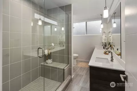 152 21st Ave E #B, Seattle, WA 98112 photo 19