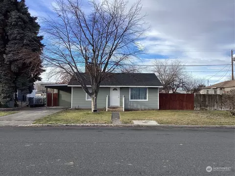 47 SE H St, Ephrata, WA 98823