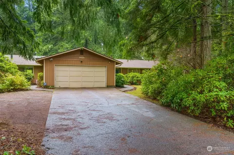 3029 Hoffman Rd SE, Olympia, WA 98501