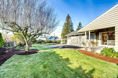 722 Rucker Ave, Everett, WA 98201 photo 38
