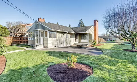 722 Rucker Ave, Everett, WA 98201 photo 5