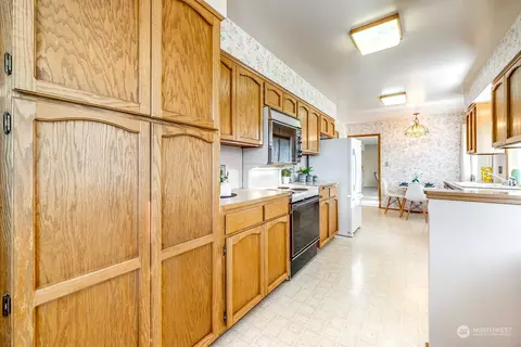722 Rucker Ave, Everett, WA 98201 photo 23