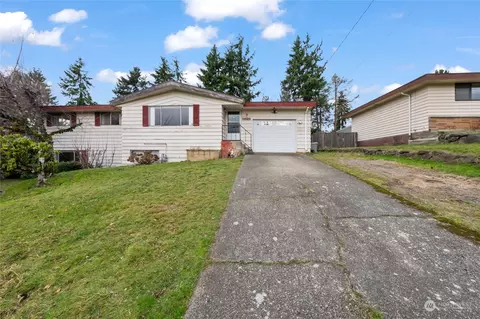 10920 SE 212th St, Kent, WA 98031