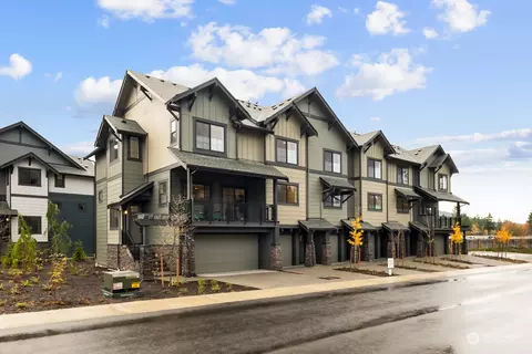 1843 SE 12 St #203, North Bend, WA 98045