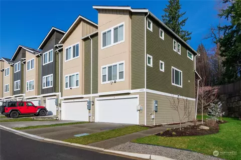 17533 110th Ave E #G, Puyallup, WA 98374