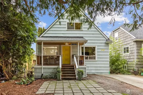 4737 49th Ave SW, Seattle, WA 98116