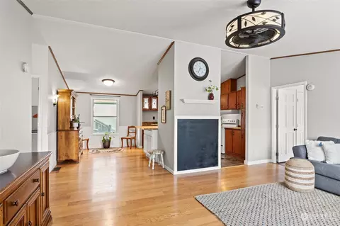700 N Reed St #29, Sedro Woolley, WA 98284