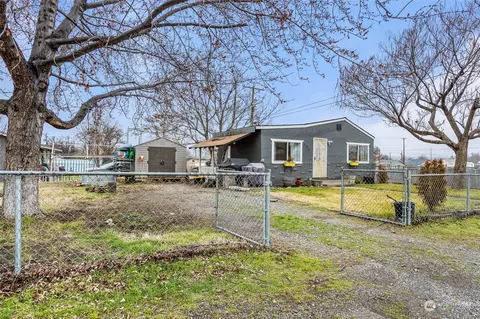 902 S 11th Ave, Pasco, WA 99301 photo 3