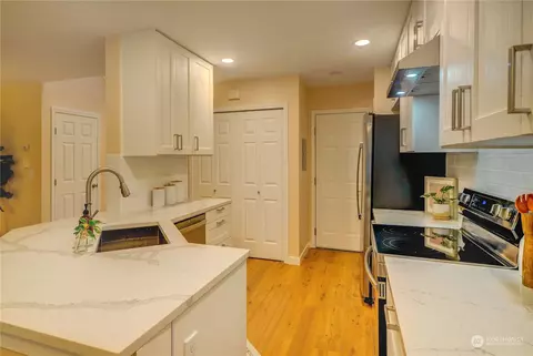 23111 15th Ave SE #E3, Bothell, WA 98021 photo 7