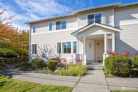 2270 Bobs Hollow Ln #A, Dupont, WA 98327