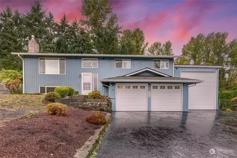 4318 S 325th St, Federal Way, WA 98001