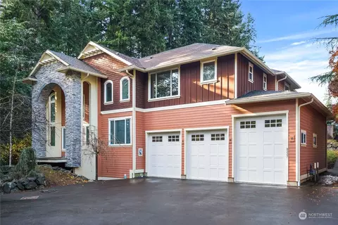 8227 191st Ave E, Bonney Lake, WA 98391