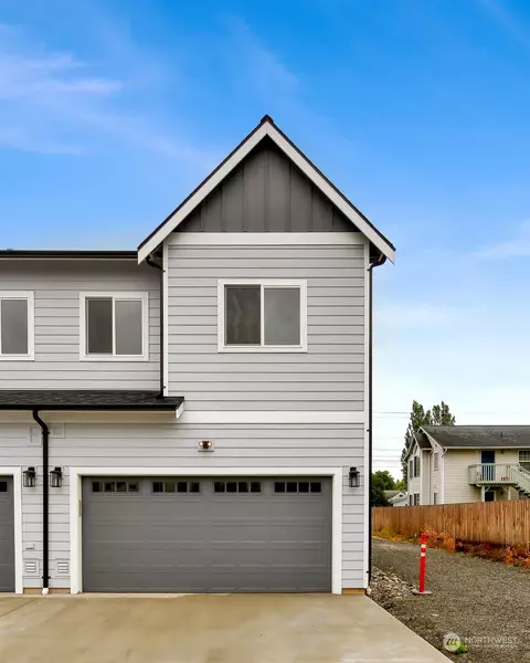 5674 Sunstone Pl #102, Ferndale, WA 98248