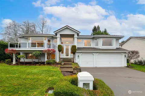 5620 Ridge Dr NE, Tacoma, WA 98422