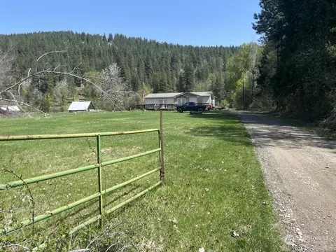 9011 E Leavenworth Rd, Leavenworth, WA 98826