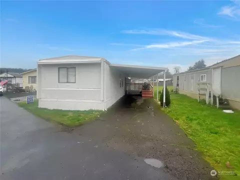 5600 Mt Solo Rd #41, Longview, WA 98632