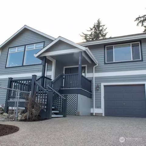 4738 Durham Way, Clinton, WA 98236