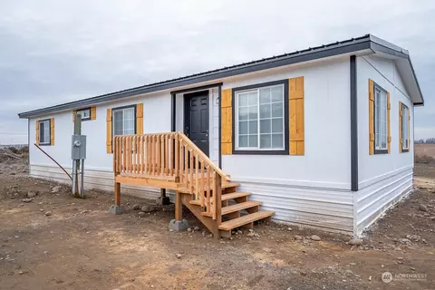 4000 Longview St NE #104, Moses Lake, WA 98837