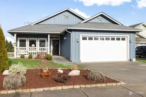 340 E Willow St, Sequim, WA 98382 photo 2
