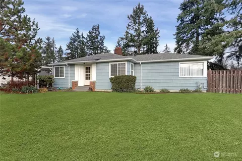 151 131st St E, Tacoma, WA 98445