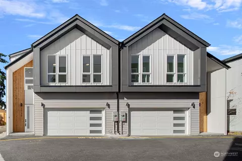 20120 61st Pl W #TH13, Lynnwood, WA 98036