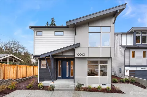 10062 124th Ave NE, Kirkland, WA 98033