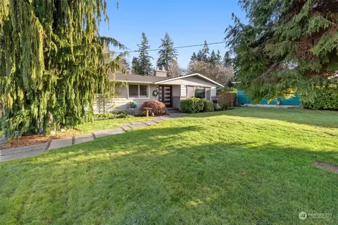 713 Crown Dr, Everett, WA 98203 photo 3
