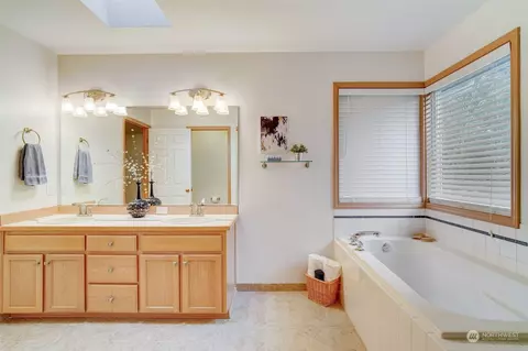 10617 27th Dr SE, Everett, WA 98208 photo 15