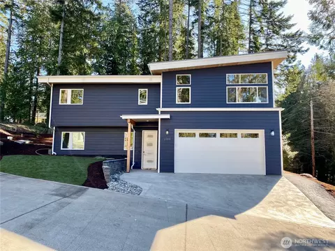 2309 30th St, Bellingham, WA 98225