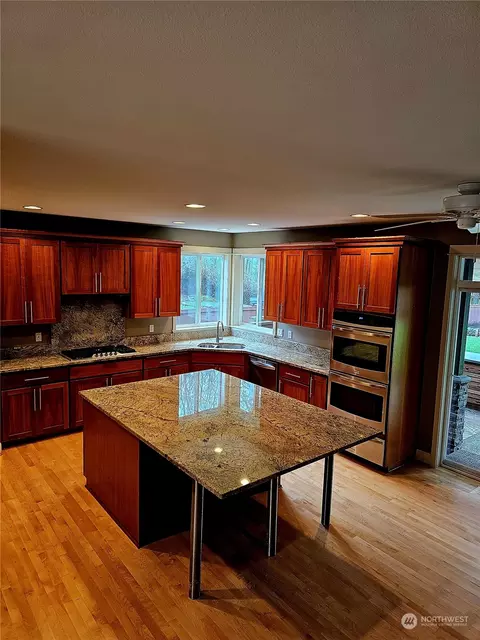 14408 148th St E, Orting, WA 98360 photo 5