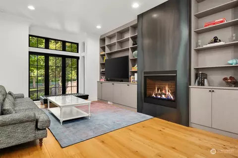 3303 E Madison St, Seattle, WA 98112 photo 2
