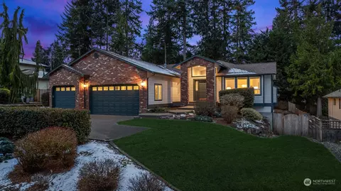 16034 68th Ave W, Edmonds, WA 98026