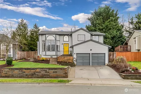 1423 85th Dr NE, Lake Stevens, WA 98258