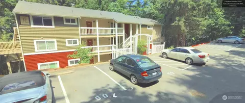 15248 SE 43rd St #D-302, Bellevue, WA 98006