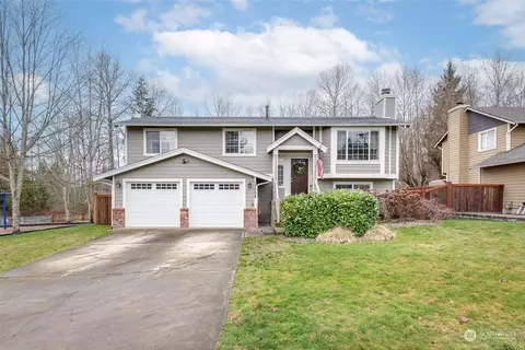 17008 110th Avenue Ct E, Puyallup, WA 98374