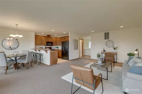 Living - 5210 S 3rd Ave #A, Everett, WA 98203 photo 2 of 3