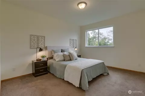 Bedroom - 5210 S 3rd Ave #A, Everett, WA 98203 photo 2 of 3