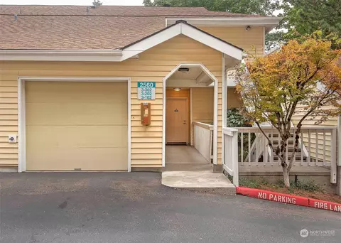 2680 118th Ave SE #3-202, Bellevue, WA 98005