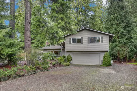 18304 NE 191st Ct, Woodinville, WA 98077