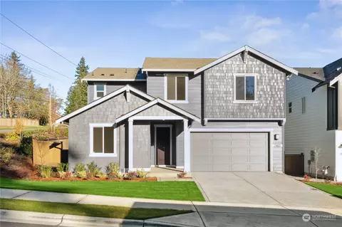 2400 NE Waterlily Way #6, Poulsbo, WA 98370