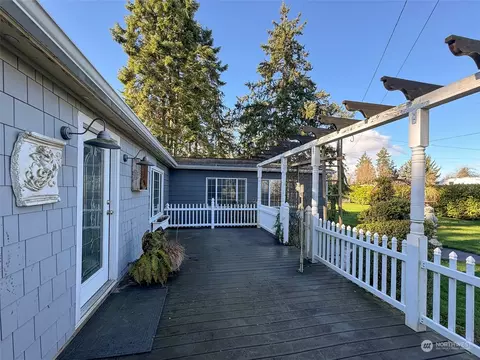 Exterior - 31 Daisy Ln, Sequim, WA 98382 photo 2 of 12