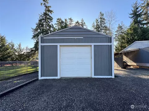 Exterior - 31 Daisy Ln, Sequim, WA 98382 photo 9 of 12