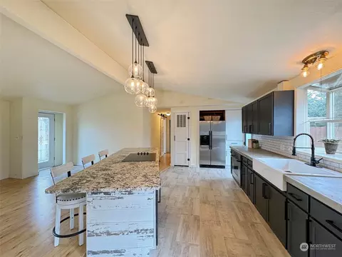 Kitchen - 31 Daisy Ln, Sequim, WA 98382 photo 3 of 3