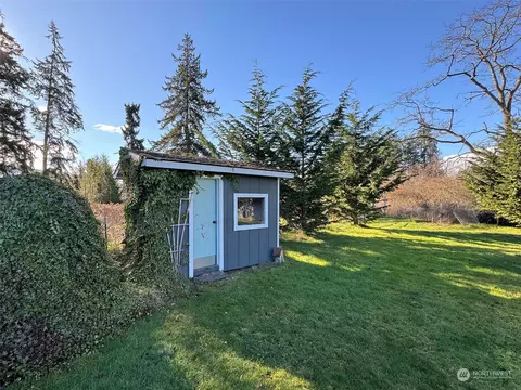 Exterior - 31 Daisy Ln, Sequim, WA 98382 photo 7 of 12