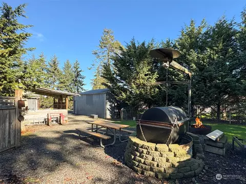 Exterior - 31 Daisy Ln, Sequim, WA 98382 photo 4 of 12