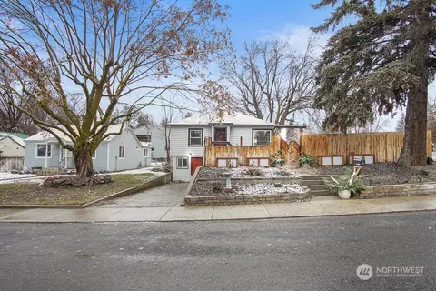 715 E Tacoma Ave, Ellensburg, WA 98926